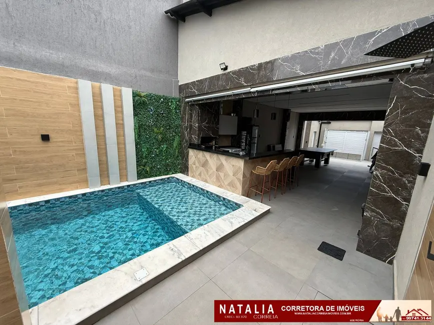 Foto 1 de Casa com 4 quartos à venda, 240m2 em Mongagua - SP