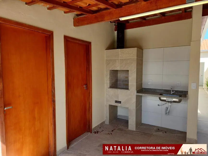 Foto 8 de Casa com 2 quartos à venda e para alugar, 175m2 em Mongagua - SP