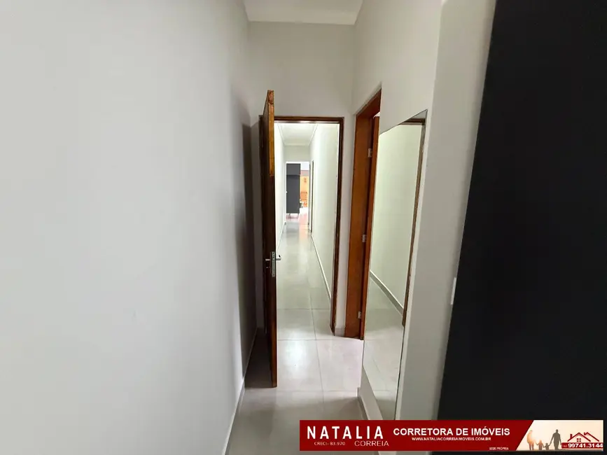 Foto 4 de Casa com 2 quartos à venda, 125m2 em Mongagua - SP