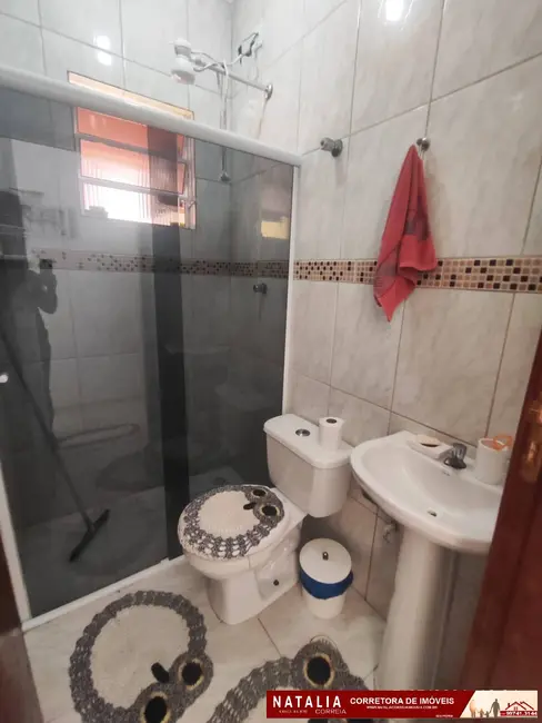 Foto 4 de Casa com 2 quartos à venda, 143m2 em Mongagua - SP