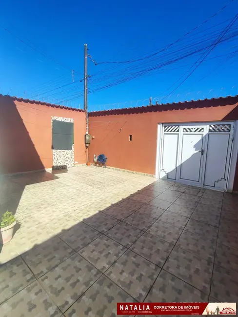 Foto 3 de Casa com 2 quartos à venda, 143m2 em Mongagua - SP