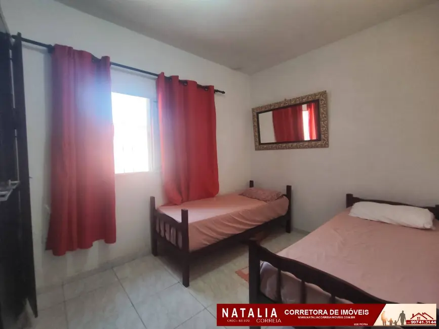 Foto 8 de Casa com 2 quartos à venda, 143m2 em Mongagua - SP