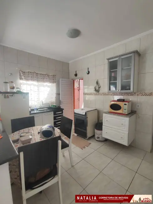 Foto 6 de Casa com 2 quartos à venda, 143m2 em Mongagua - SP
