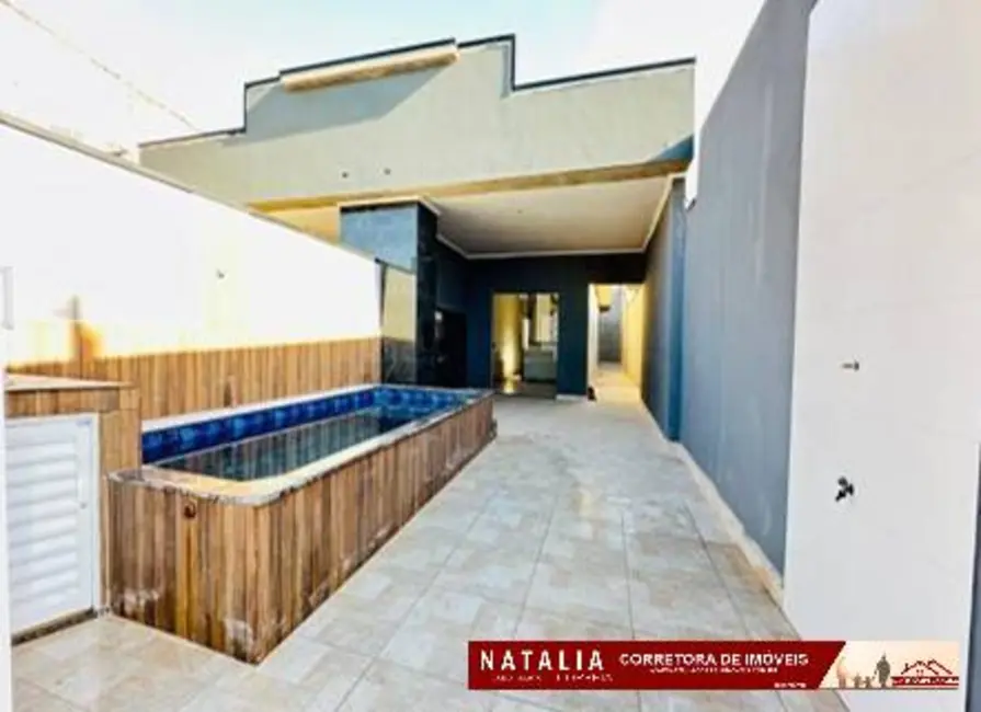 Casa com 2 quartos à venda, 150m2 em Mongagua - SP - imagem 1 Foto 1 de Casa com 2 quartos à venda, 150m2 em Mongagua - SP