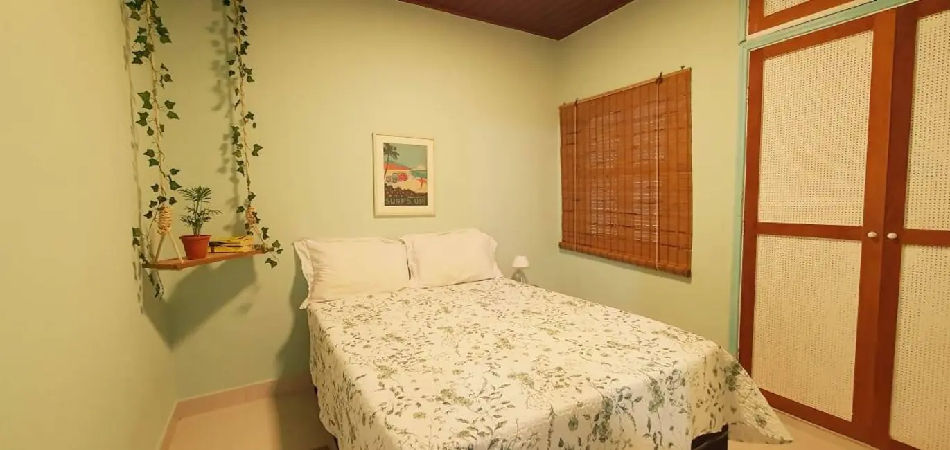 Foto 7 de Casa com 3 quartos à venda, 242m2 em Ubatuba - SP