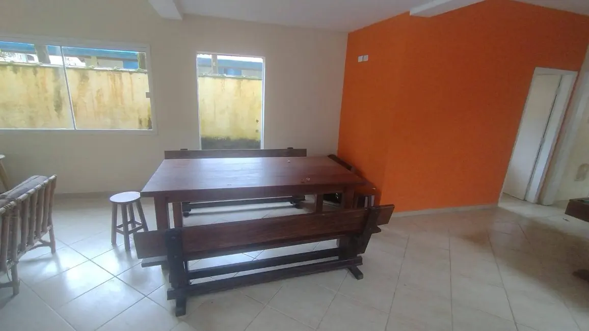 Casa com 3 quartos à venda, 377m2 em Ubatuba - SP - imagem 8 Foto 8 de Casa com 3 quartos à venda, 377m2 em Ubatuba - SP