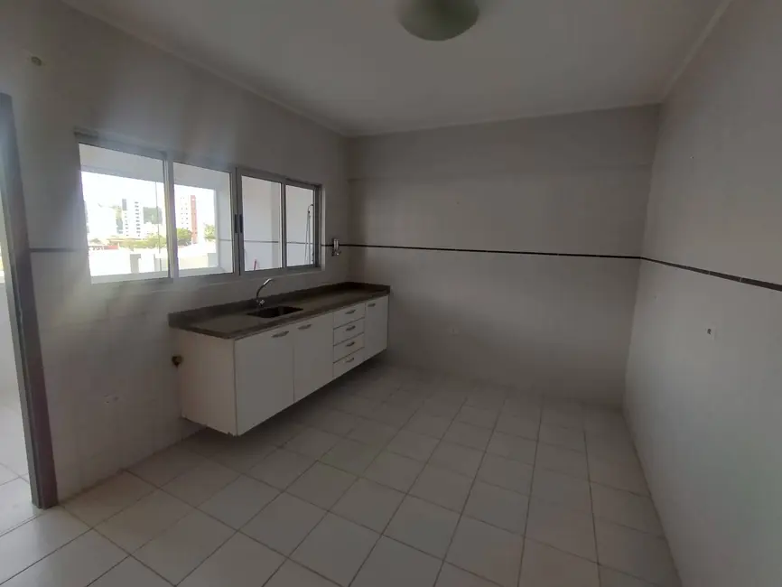 Foto 8 de Apartamento com 2 quartos para alugar, 101m2 em Centro, Caraguatatuba - SP