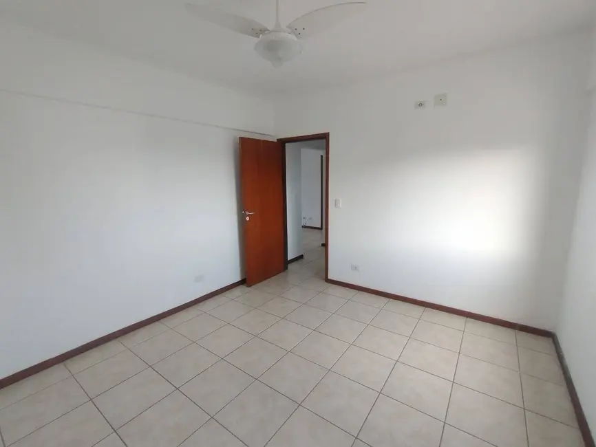 Foto 9 de Apartamento com 2 quartos para alugar, 101m2 em Centro, Caraguatatuba - SP