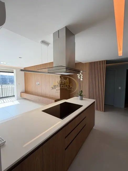 Apartamento com 3 quartos à venda e para alugar, 120m2 em Centro Comercial Jubran, Barueri - SP - imagem 8 Foto 8 de Apartamento com 3 quartos à venda e para alugar, 120m2 em Centro Comercial Jubran, Barueri - SP