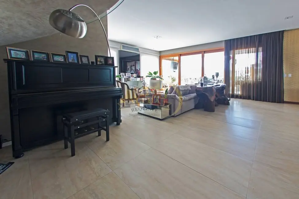Casa com 5 quartos à venda, 504m2 em Tamboré, Santana De Parnaiba - SP - imagem 3 Foto 3 de Casa com 5 quartos à venda, 504m2 em Tamboré, Santana De Parnaiba - SP