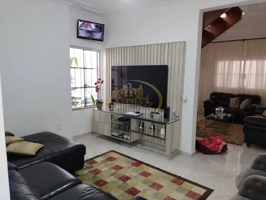 Foto 6 de Casa com 4 quartos à venda, 315m2 em Quitaúna, Osasco - SP