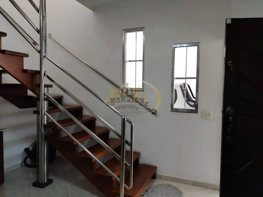 Foto 5 de Casa com 4 quartos à venda, 315m2 em Quitaúna, Osasco - SP