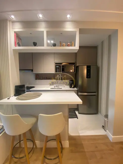 Foto 2 de Apartamento com 2 quartos à venda, 64m2 em Barueri - SP
