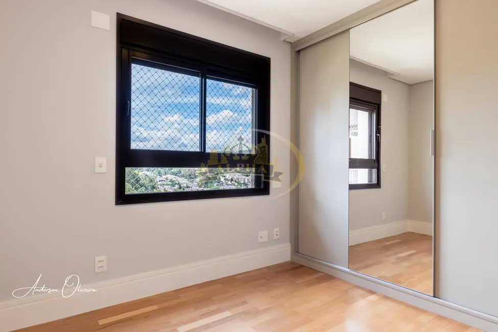 Foto 3 de Apartamento com 3 quartos à venda, 285m2 em Barueri - SP