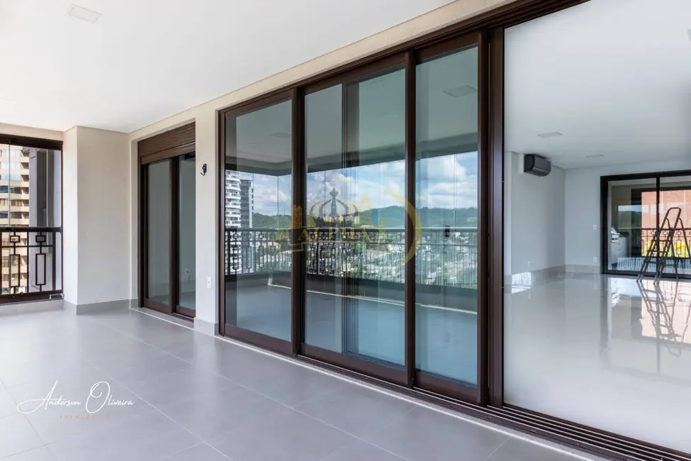 Foto 2 de Apartamento com 3 quartos à venda, 285m2 em Barueri - SP