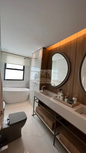 Foto 2 de Apartamento com 3 quartos à venda, 110m2 em Alphagran Alphaville, Barueri - SP