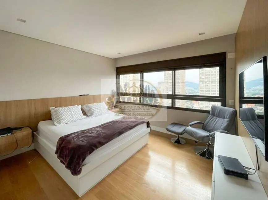Foto 7 de Apartamento com 3 quartos à venda, 228m2 em Barueri - SP