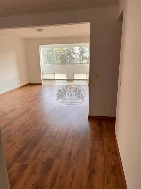 Apartamento com 4 quartos para alugar, 127m2 em Alphaville Empresarial, Barueri - SP - imagem 8 Foto 8 de Apartamento com 4 quartos para alugar, 127m2 em Alphaville Empresarial, Barueri - SP