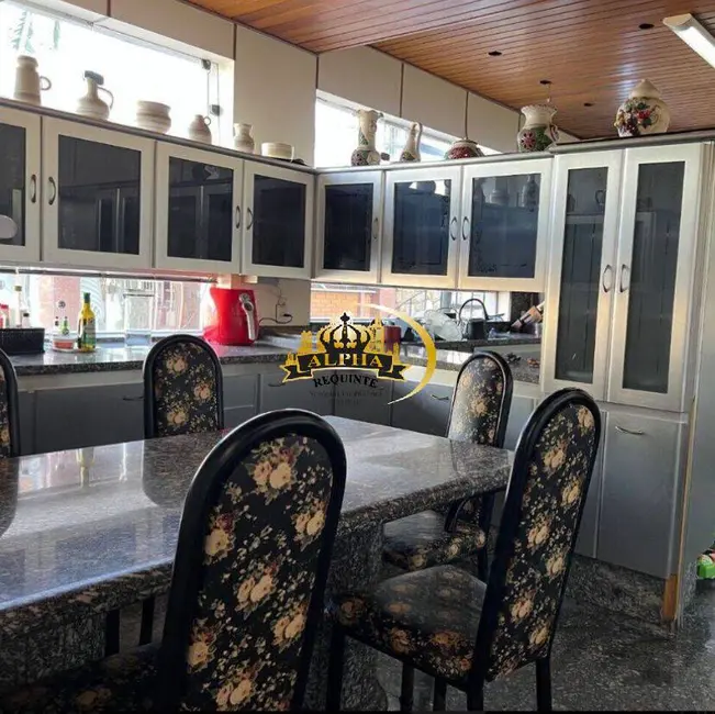 Casa de Condomínio com 4 quartos à venda, 380m2 em Barueri - SP - imagem 5 Foto 5 de Casa de Condomínio com 4 quartos à venda, 380m2 em Barueri - SP
