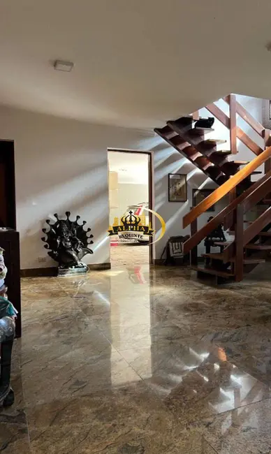 Casa de Condomínio com 4 quartos à venda, 380m2 em Barueri - SP - imagem 2 Foto 2 de Casa de Condomínio com 4 quartos à venda, 380m2 em Barueri - SP