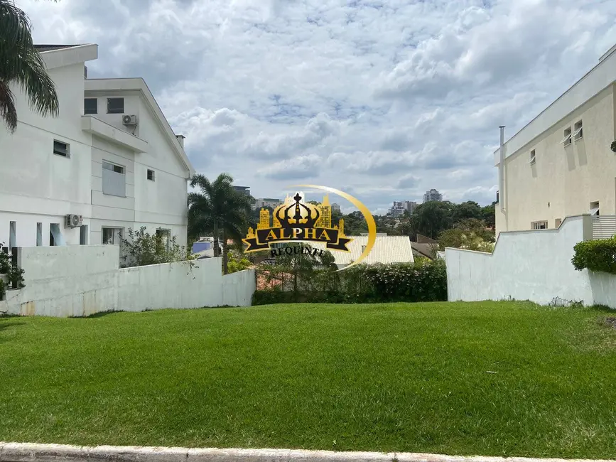 Foto 1 de Terreno / Lote à venda, 576m2 em Barueri - SP