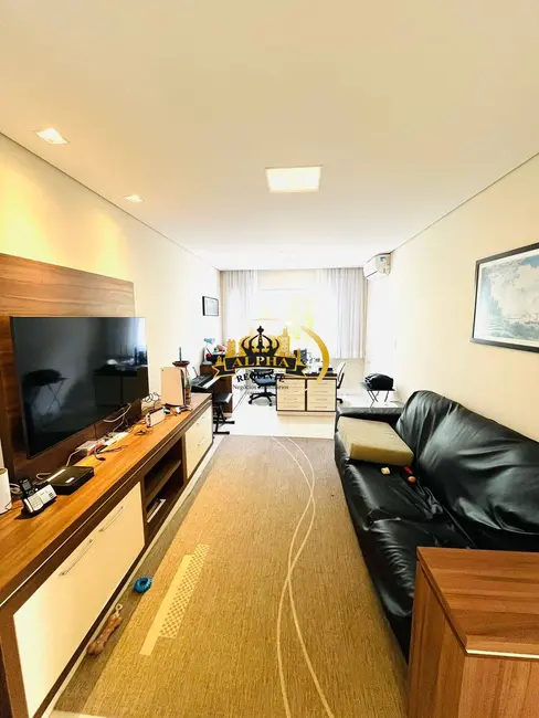 Foto 3 de Casa de Condomínio com 4 quartos à venda, 350m2 em Alphaville Residencial Um, Barueri - SP