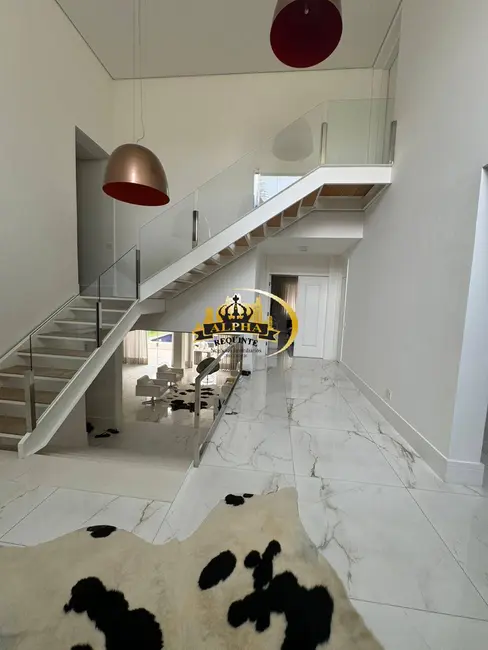 Foto 5 de Casa de Condomínio com 4 quartos para alugar, 520m2 em Barueri - SP