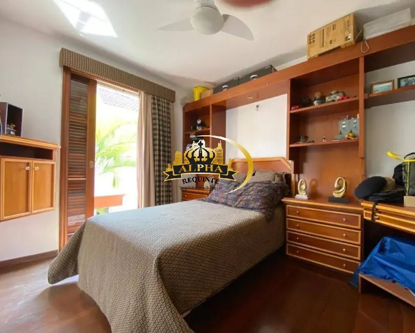 Foto 8 de Casa de Condomínio com 4 quartos à venda, 550m2 em Barueri - SP