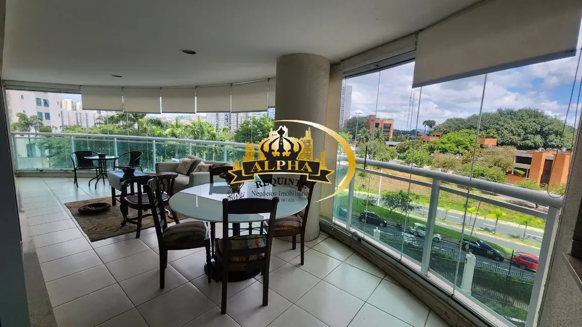 Foto 3 de Apartamento com 3 quartos à venda, 285m2 em Alphaville Empresarial, Barueri - SP