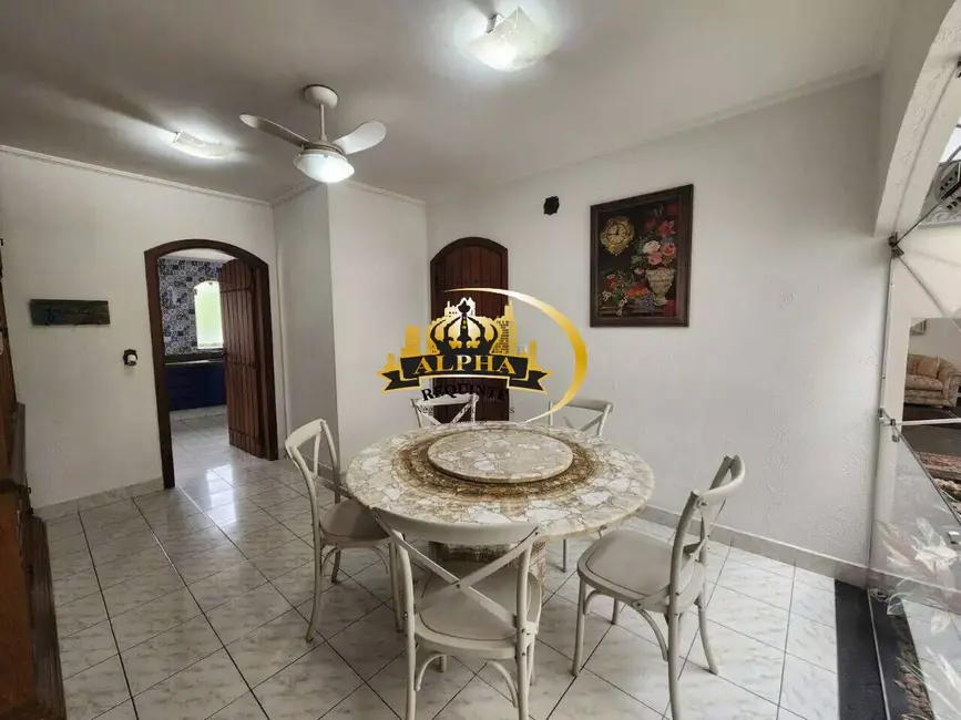 Casa de Condomínio com 4 quartos à venda, 472m2 em Barueri - SP - imagem 4 Foto 4 de Casa de Condomínio com 4 quartos à venda, 472m2 em Barueri - SP