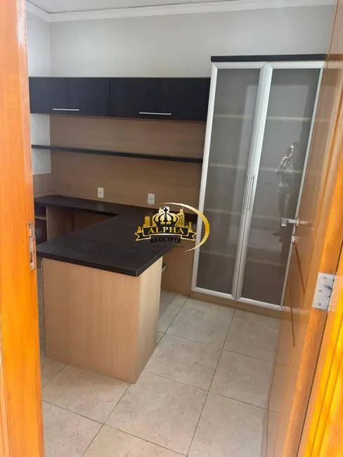 Foto 7 de Casa com 3 quartos à venda, 228m2 em Jardim dos Camargos, Barueri - SP