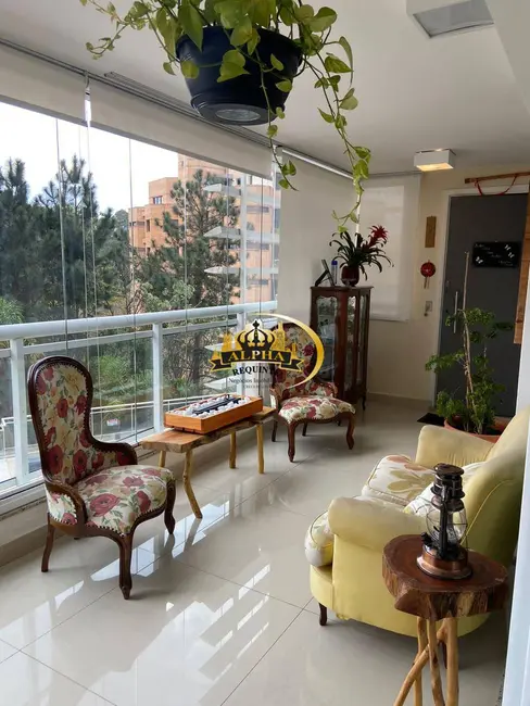 Foto 4 de Apartamento com 4 quartos à venda, 198m2 em Barueri - SP