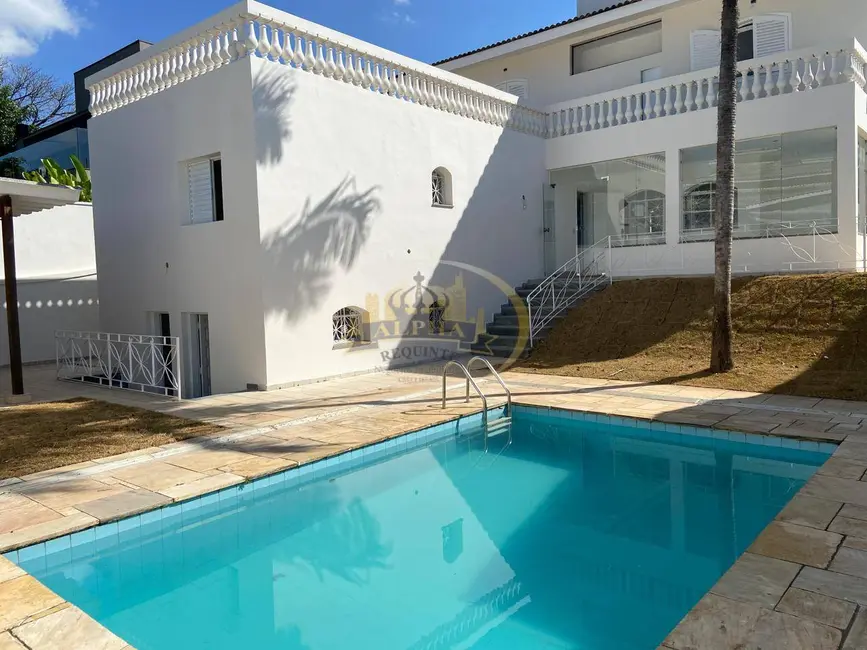 Foto 2 de Casa de Condomínio com 4 quartos para alugar, 550m2 em Barueri - SP