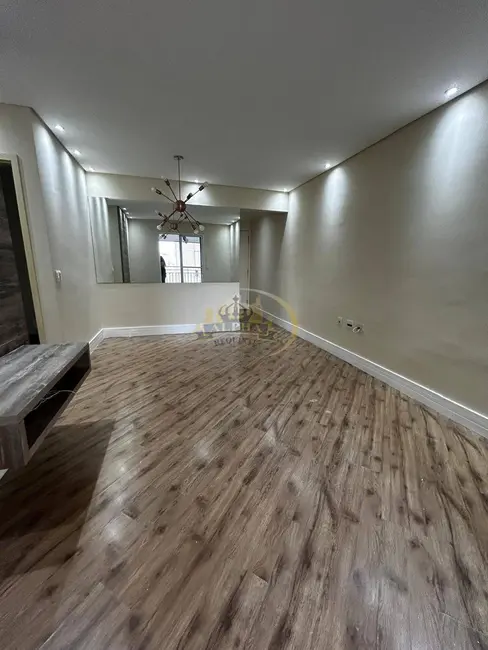 Foto 6 de Apartamento com 3 quartos para alugar, 85m2 em Jardim Tupanci, Barueri - SP
