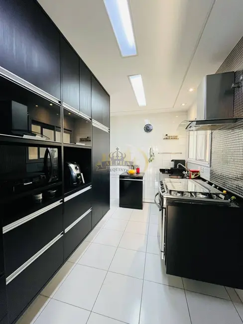 Apartamento com 3 quartos à venda e para alugar, 144m2 em Alphaville, Santana De Parnaiba - SP - imagem 9 Foto 9 de Apartamento com 3 quartos à venda e para alugar, 144m2 em Alphaville, Santana De Parnaiba - SP