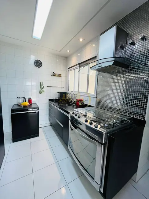 Apartamento com 3 quartos à venda e para alugar, 144m2 em Alphaville, Santana De Parnaiba - SP - imagem 8 Foto 8 de Apartamento com 3 quartos à venda e para alugar, 144m2 em Alphaville, Santana De Parnaiba - SP