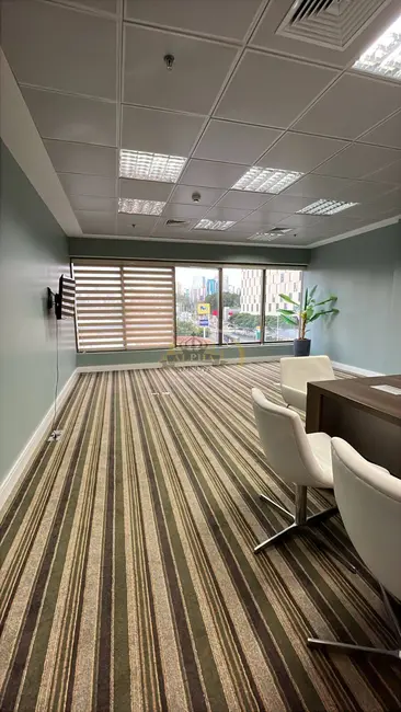 Foto 4 de Sala Comercial para alugar, 48m2 em Barueri - SP