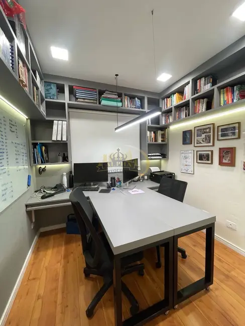 Apartamento com 3 quartos à venda, 70m2 em Jardim Tupanci, Barueri - SP - imagem 1 Foto 1 de Apartamento com 3 quartos à venda, 70m2 em Jardim Tupanci, Barueri - SP