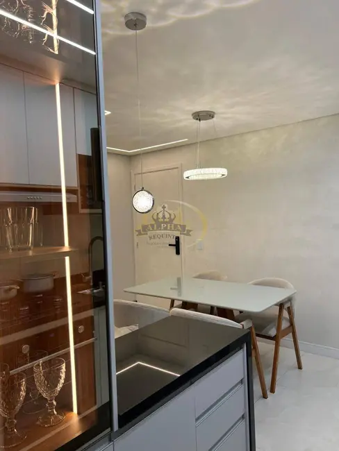 Foto 3 de Apartamento à venda, 60m2 em Vila Londrina Votupoca, Barueri - SP