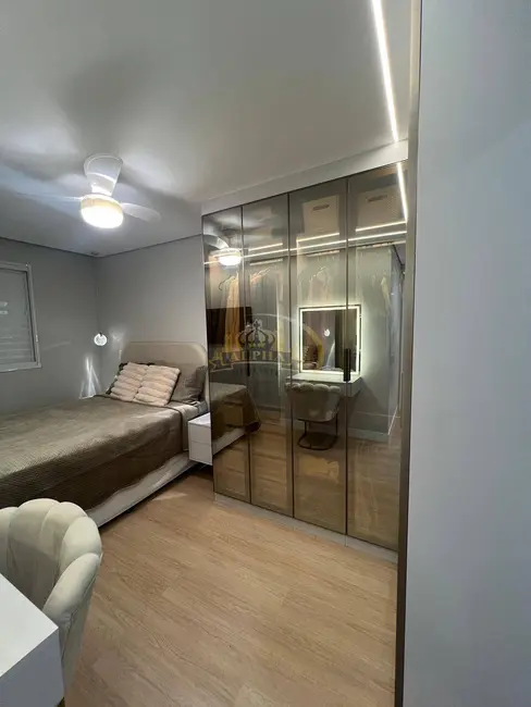 Foto 5 de Apartamento à venda, 60m2 em Vila Londrina Votupoca, Barueri - SP