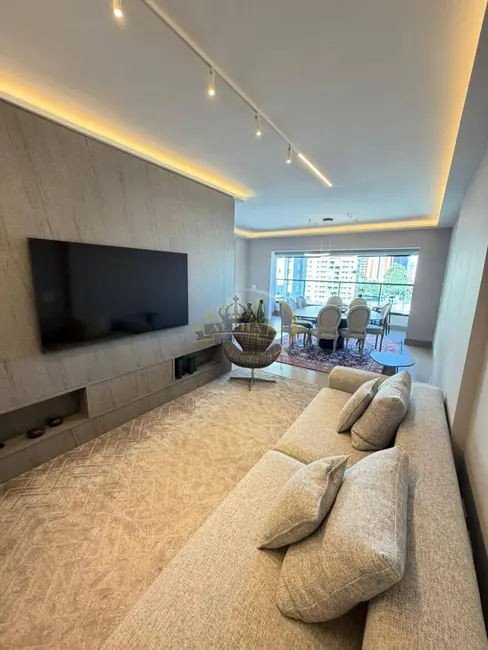 Apartamento com 2 quartos para alugar, 124m2 em Barueri - SP - imagem 2 Foto 2 de Apartamento com 2 quartos para alugar, 124m2 em Barueri - SP
