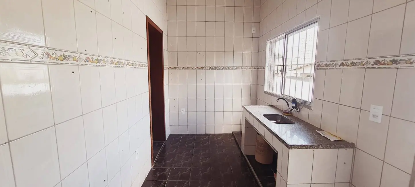 Foto 5 de Casa com 3 quartos à venda em Mantiqueira, Belo Horizonte - MG