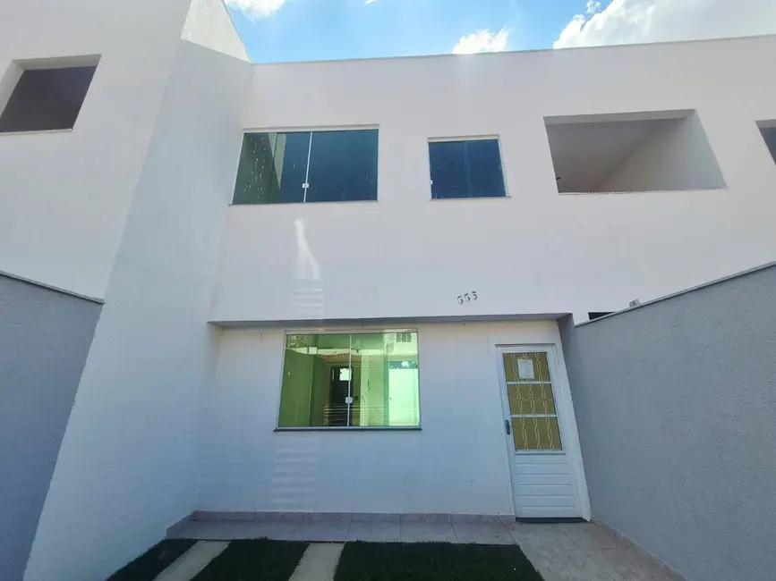 Casa com 3 quartos à venda em Copacabana, Belo Horizonte - MG - imagem 1 Foto 1 de Casa com 3 quartos à venda em Copacabana, Belo Horizonte - MG