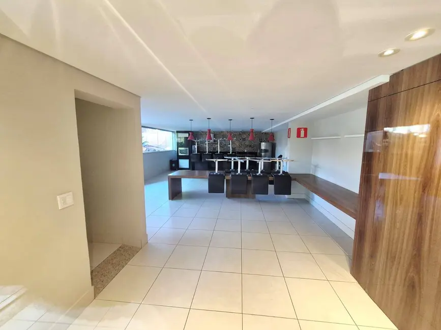 Foto 4 de Apartamento com 3 quartos à venda em Santa Amélia, Belo Horizonte - MG