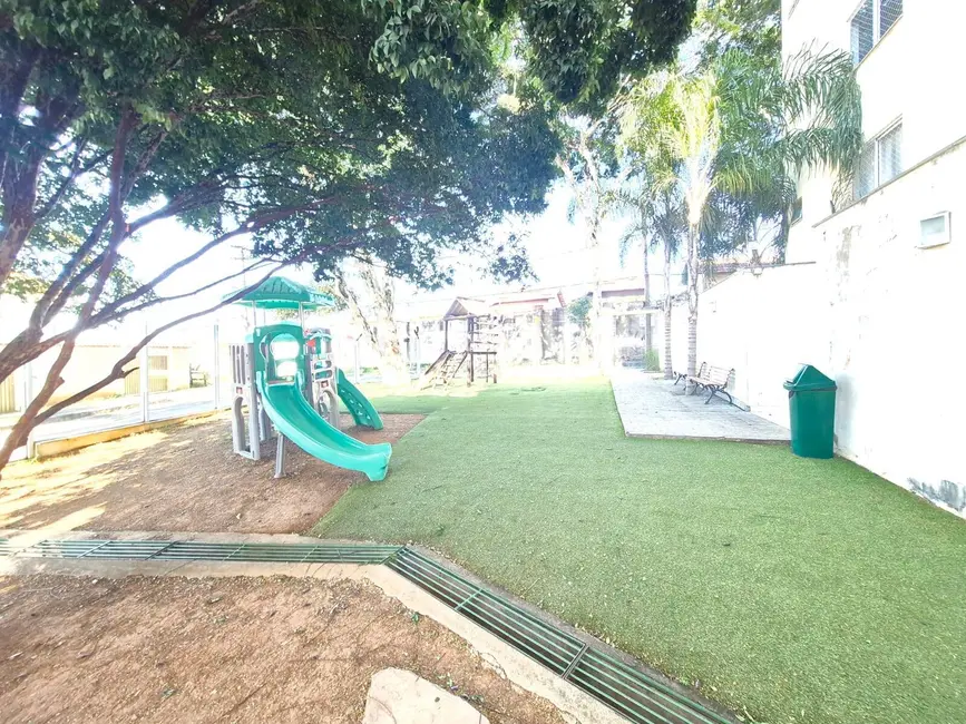 Foto 2 de Apartamento com 3 quartos à venda em Santa Amélia, Belo Horizonte - MG