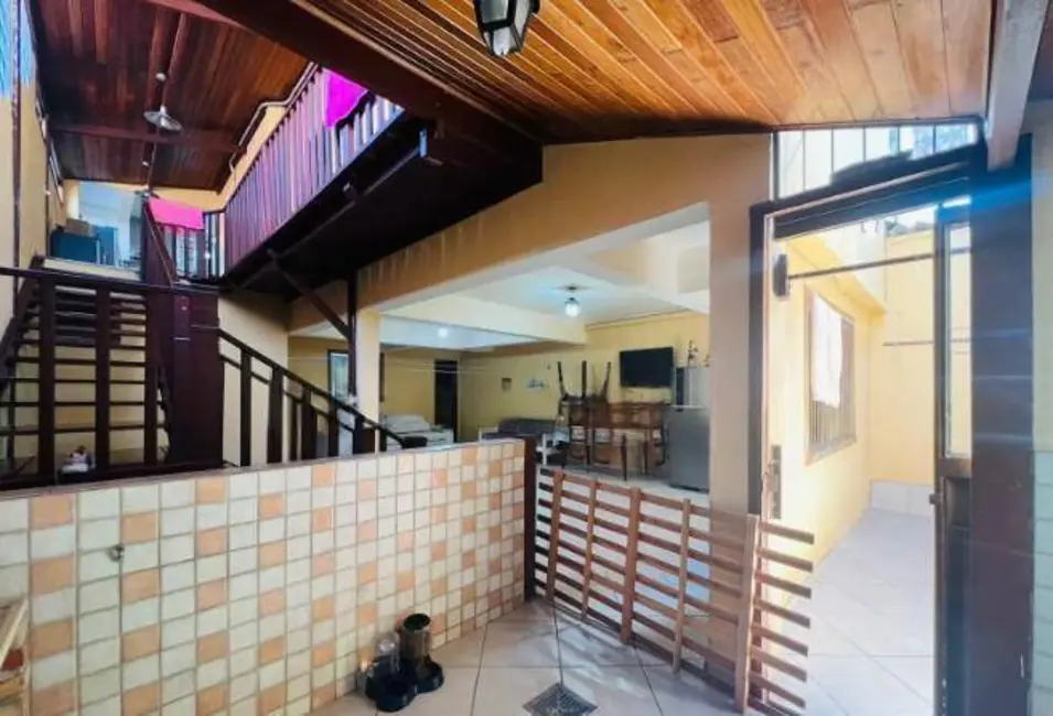 Casa com 4 quartos à venda, 260m2 em Santa Amélia, Belo Horizonte - MG - imagem 7 Foto 7 de Casa com 4 quartos à venda, 260m2 em Santa Amélia, Belo Horizonte - MG