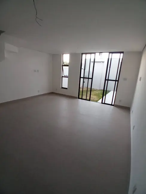 Casa com 3 quartos à venda em Santa Amélia, Belo Horizonte - MG - imagem 7 Foto 7 de Casa com 3 quartos à venda em Santa Amélia, Belo Horizonte - MG