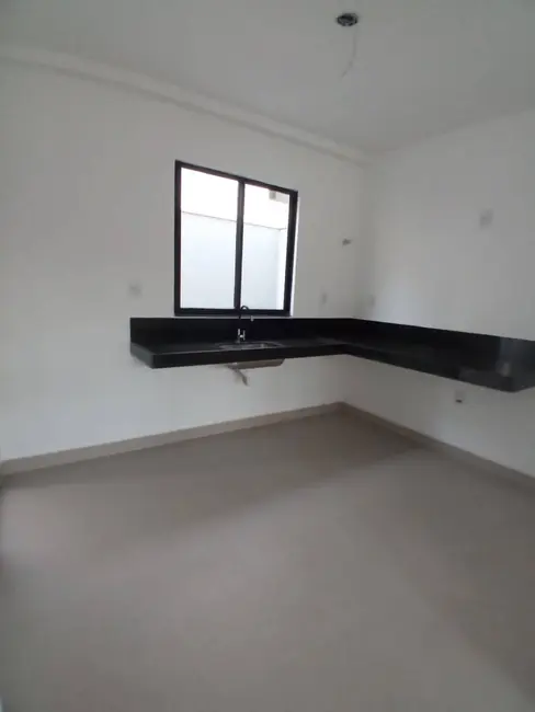 Casa com 3 quartos à venda em Santa Amélia, Belo Horizonte - MG - imagem 8 Foto 8 de Casa com 3 quartos à venda em Santa Amélia, Belo Horizonte - MG