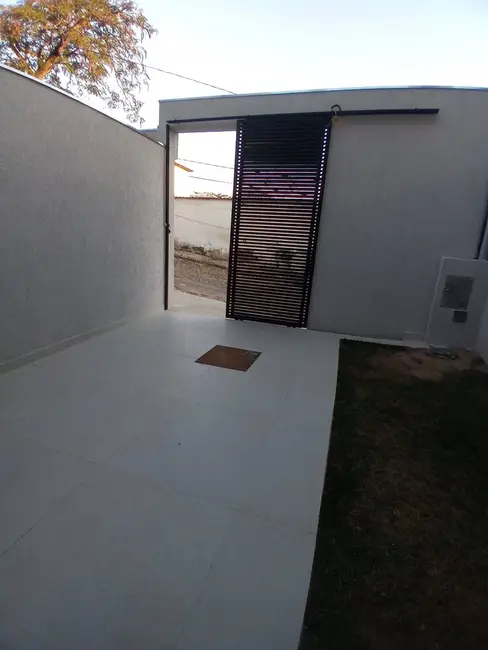 Casa com 3 quartos à venda em Santa Amélia, Belo Horizonte - MG - imagem 8 Foto 8 de Casa com 3 quartos à venda em Santa Amélia, Belo Horizonte - MG