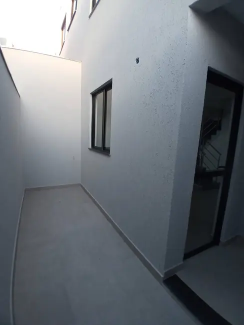 Casa com 3 quartos à venda em Santa Amélia, Belo Horizonte - MG - imagem 7 Foto 7 de Casa com 3 quartos à venda em Santa Amélia, Belo Horizonte - MG